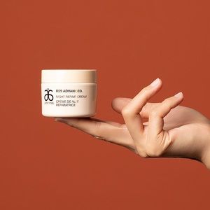 NWT Arbonne night repair RE9 Advanced 1.7oz